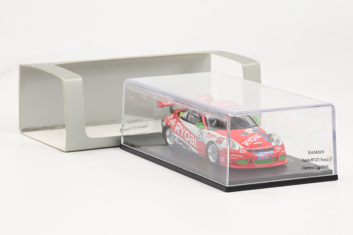 1:43 Spark Porsche 997 GT3 Porsche Carrera Cup 2006 #25 Thomas Riethmüller