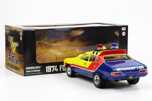 1:18 Greenlight 1974 Ford Falcon XB First of the V8 Interceptors Mad Max Movie