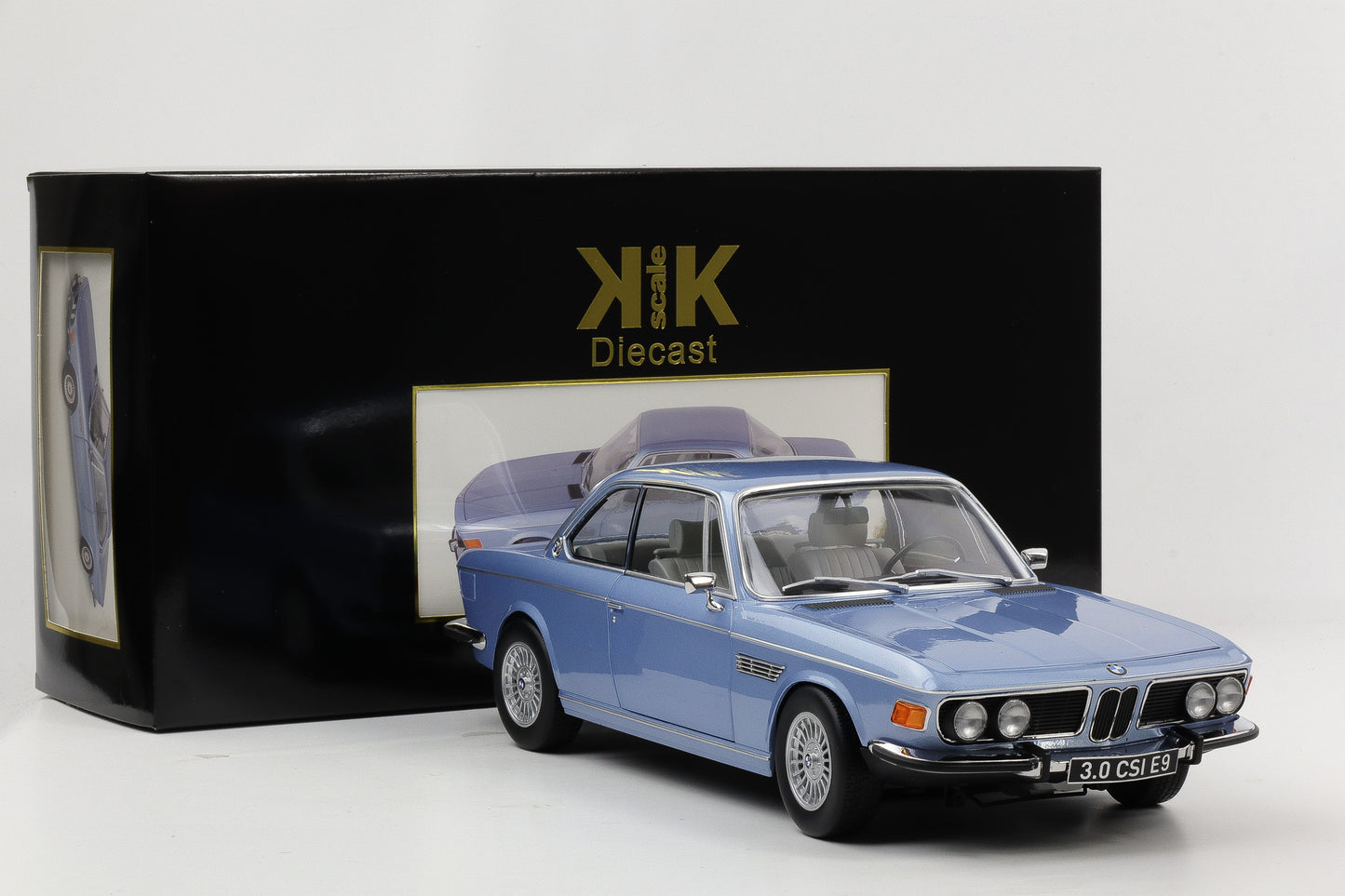 1:12 KK-Scale BMW 3.0 CSI E9 mit Alpina Felgen 1971 hellblau-metallic diecast