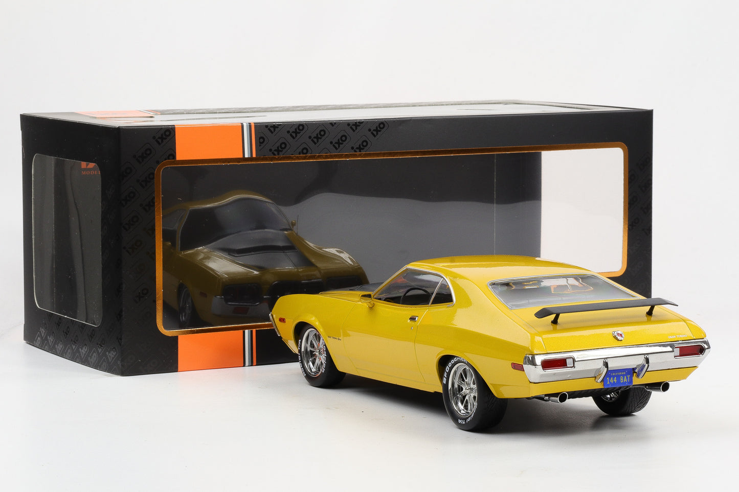 1:18 IXO Ford Gran Torino Sport 2-Door 1972 gelb diecast