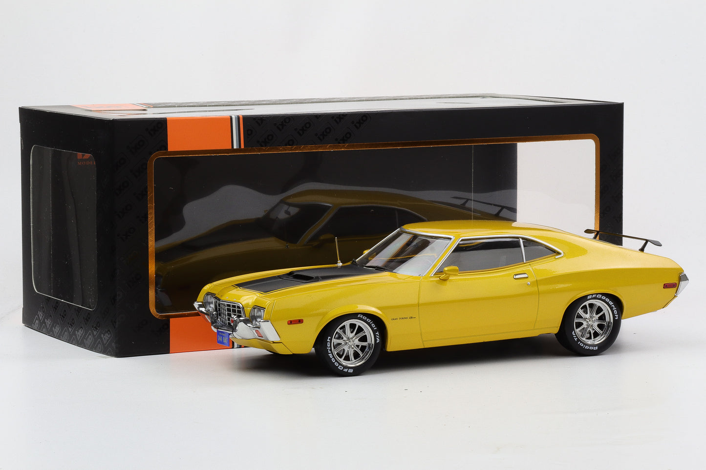 1:18 IXO Ford Gran Torino Sport 2-Door 1972 gelb diecast