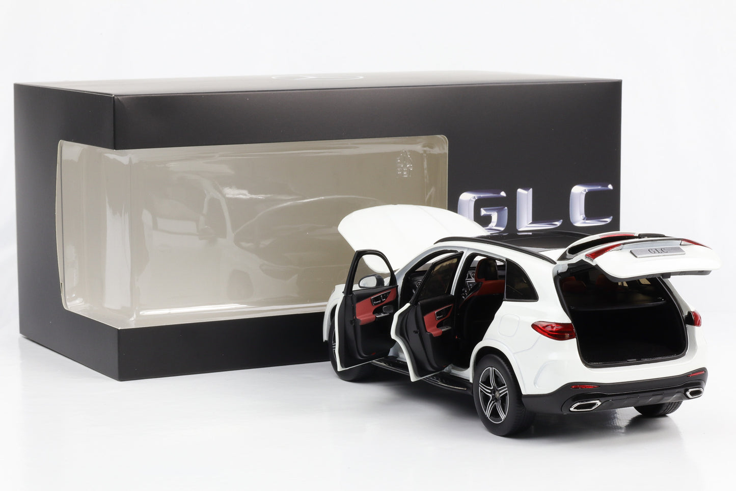 1:18 Mercedes-Benz GLC AMG Line X254 2023 opalithweiß bright iScale Dealer Limited