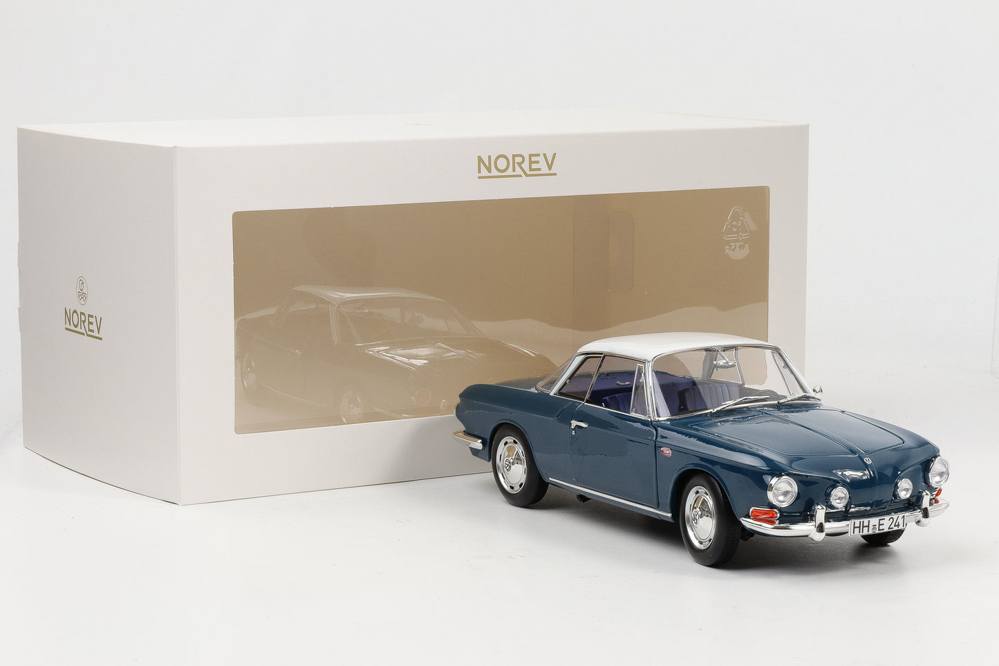 1:18 Norev VW Volkswagen Karmann Ghia 1500 Typ 34 1961 Sea blue/ white limited
