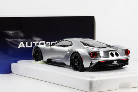 1:12 AUTOart Ford GT 2017 Ingot Silver with Black stripes 12108