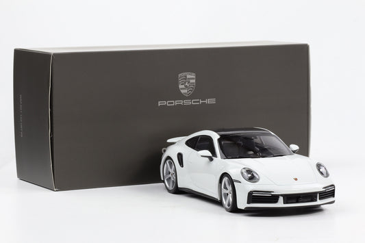 1:18 Minichamps Porsche 911 992 Turbo S Coupe weiss 2024 WAP Dealer