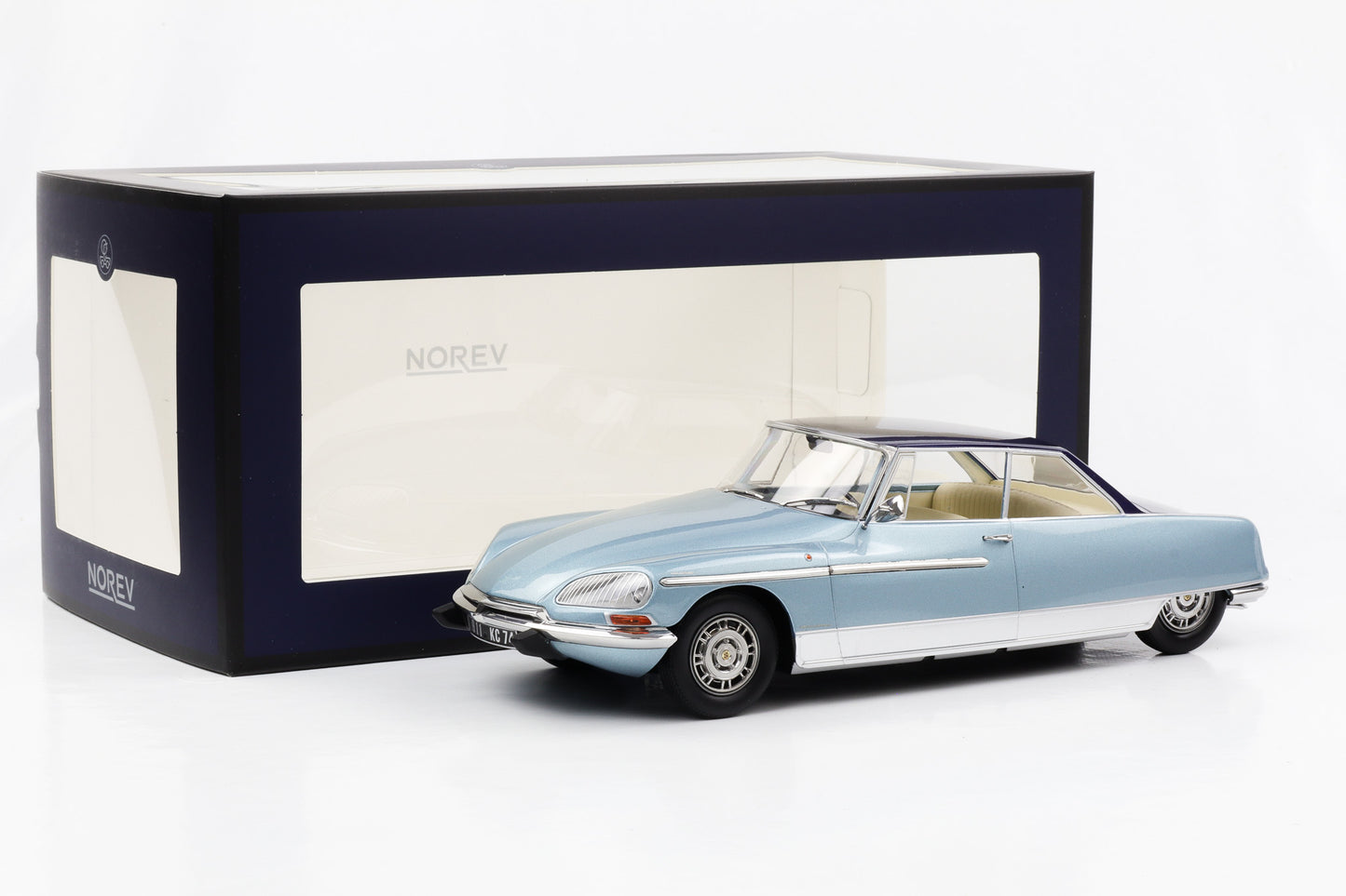 1:18 Citroen DS 21 Le Léman 1968 hell- und dunkelblau Norev 181752 1/300 pcs