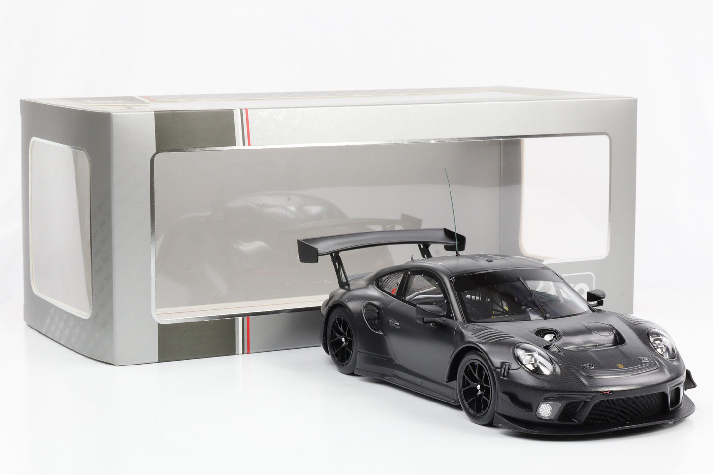 1:18 Porsche 911 GT3 R 2019 Plain Body Version carbon schwarz IXO diecast