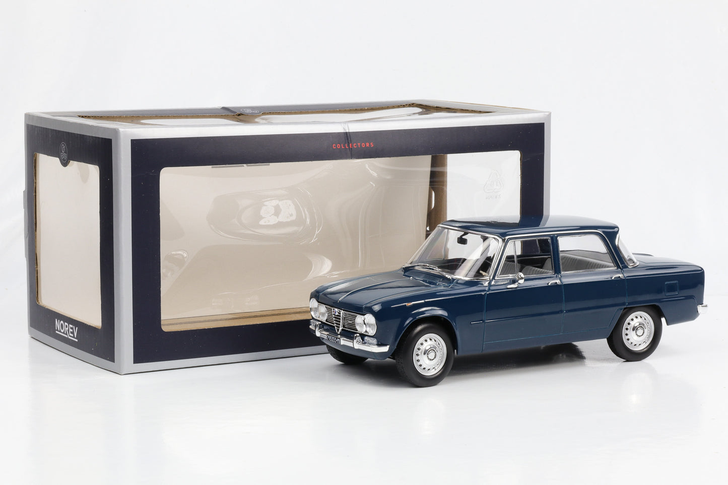 1:18 Alfa Romeo Giulia ti 1964 petrol blue Norev 187971 diecast