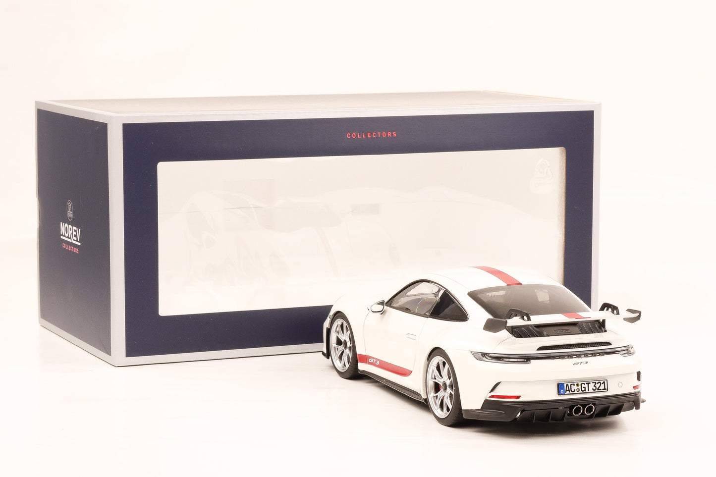1:18 Norev Porsche 911 992 GT3 weiss opening roter Streifen mit Schrift 2021 187306