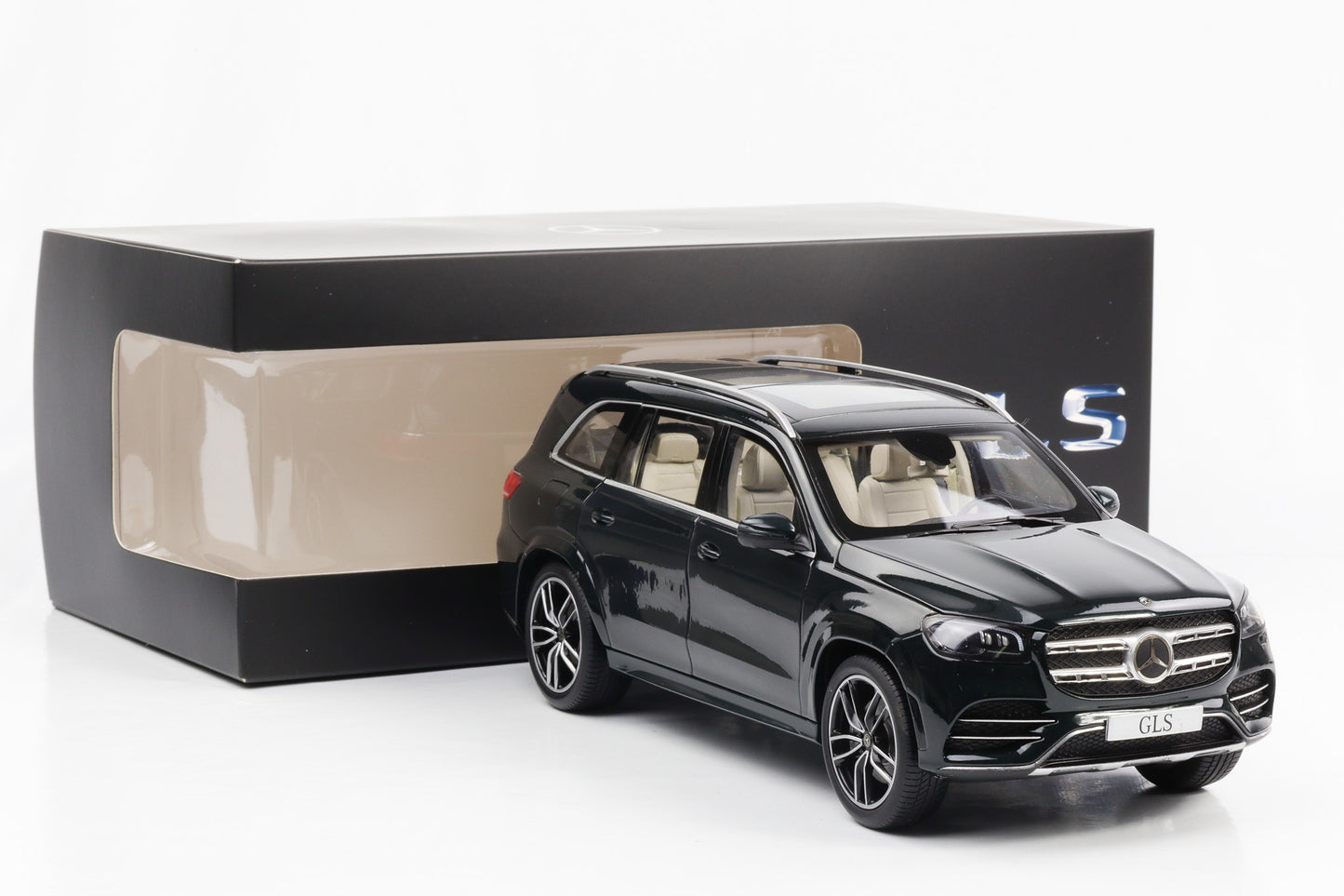 1:18 Mercedes-Benz GLS SUV AMG Line X167 smaragdgrün Paragon DEALER