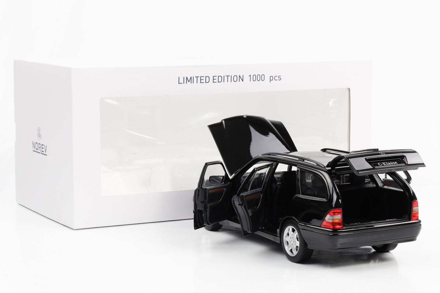 1:18 Mercedes-Benz C200 T-Modell Kombi S202 1997 Obsidianschwarz-metallic Norev limited