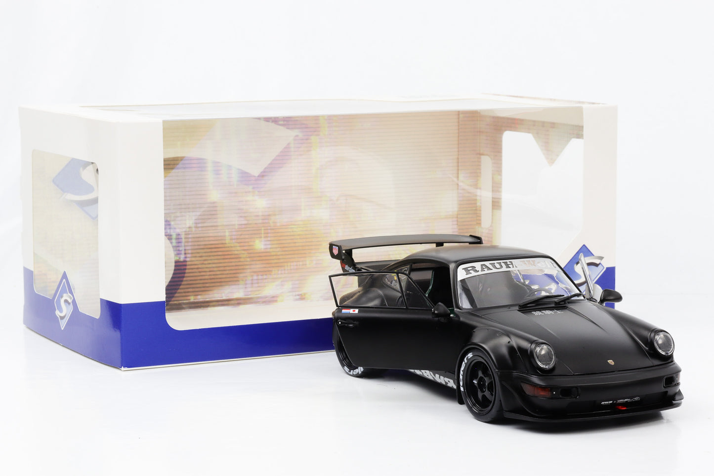 1:18 Solido Porsche 911 964 RWB Rauh-Welt "Darth-Vader" 2016 mattschwarz