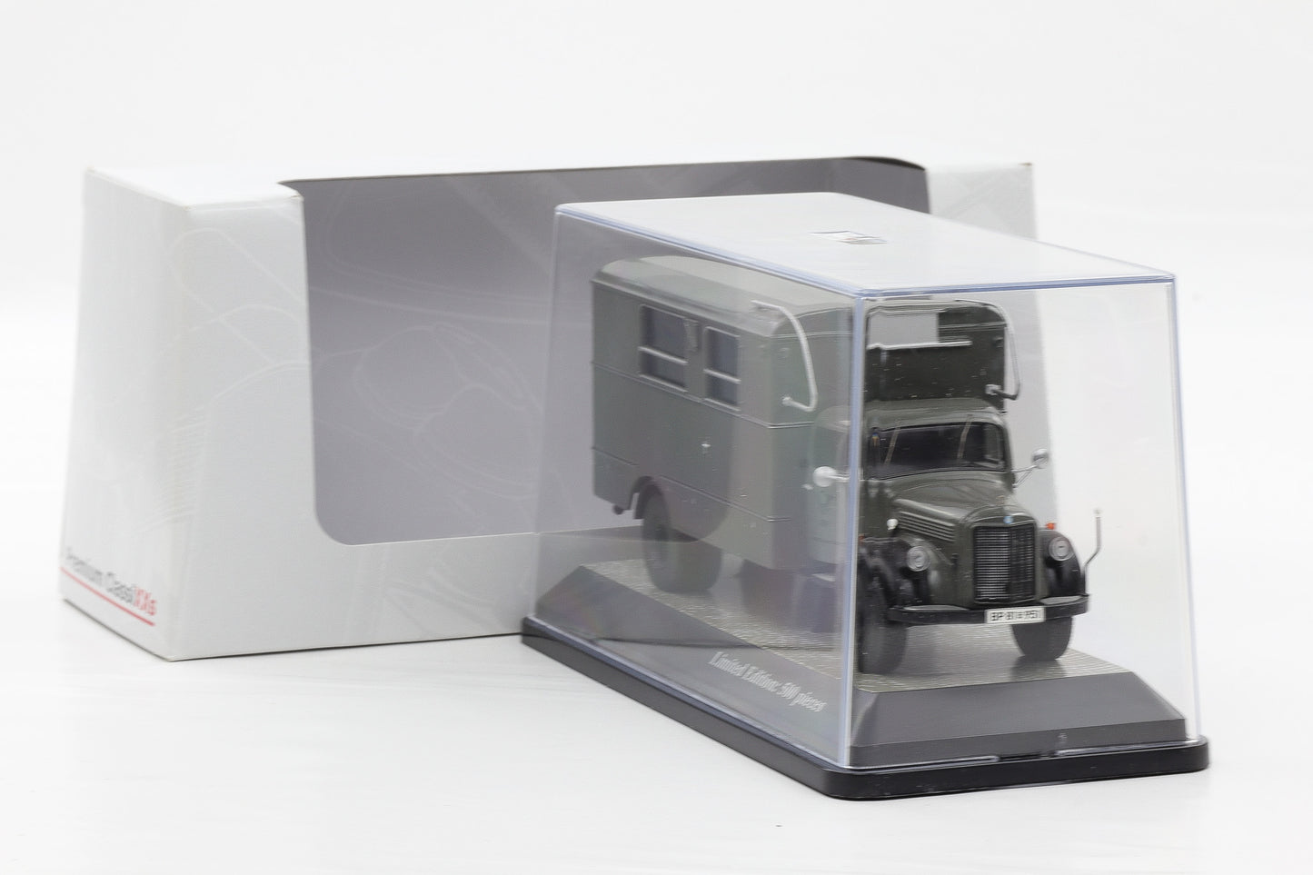 1:43 Premium Classixxs Mercedes-Benz L3500 LKW Fernmelde-Notdienst #12402