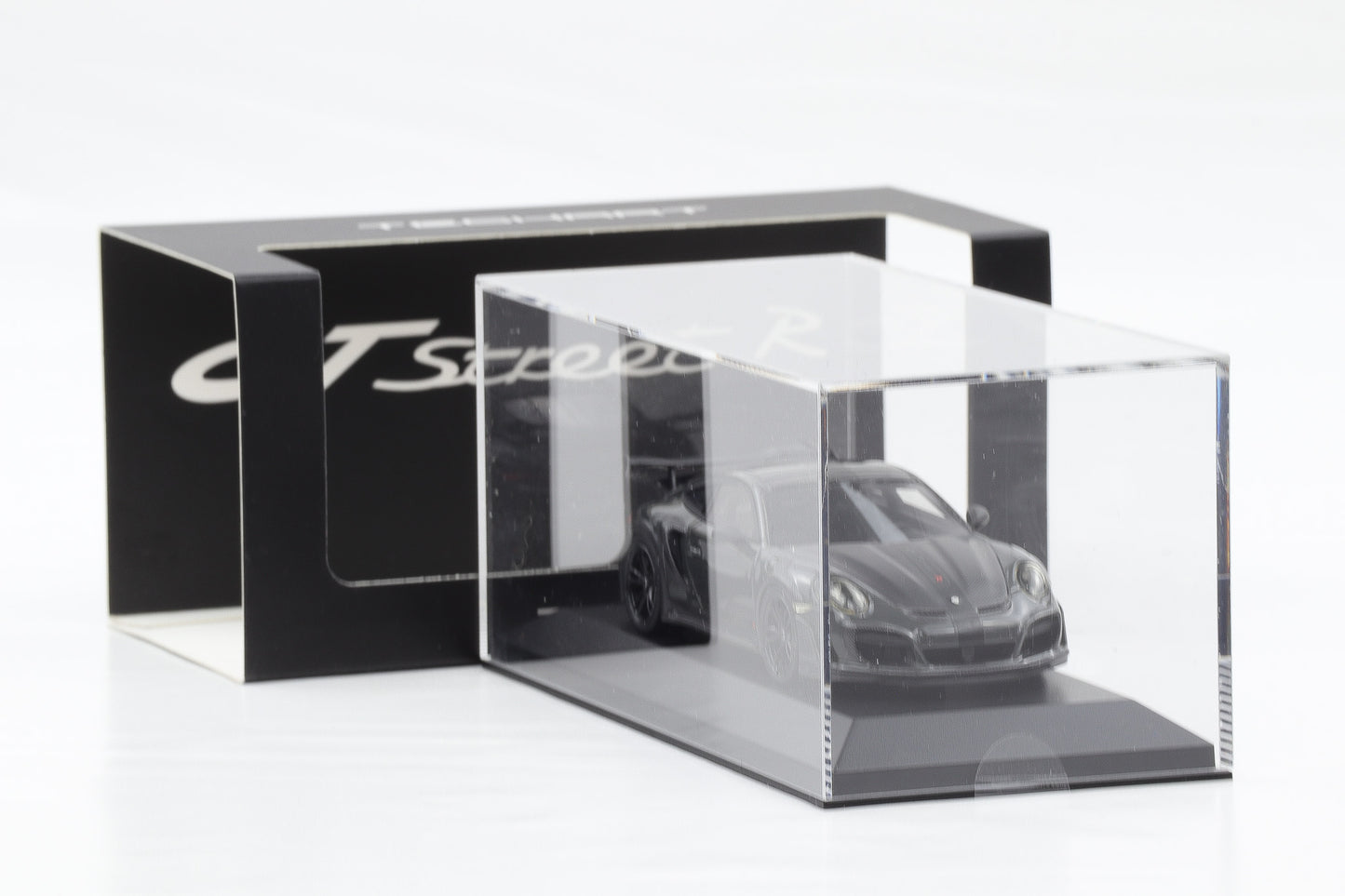 1:43 Techart Porsche 911 GTstreet R Basis 991 Turbo schiefergrau Dealer Resin
