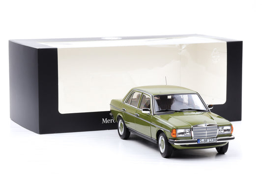 1:18 Norev Mercedes-Benz 200 W123 agavengrün 1980/85 full opening Dealer