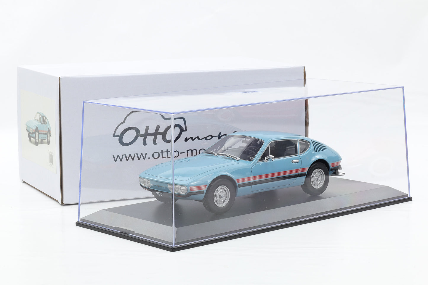 1:18 OTTOmobile VW SP2 Brasil 1972 Basiss VW 1600 (Typ 3) Sportcoupe + Vitrine