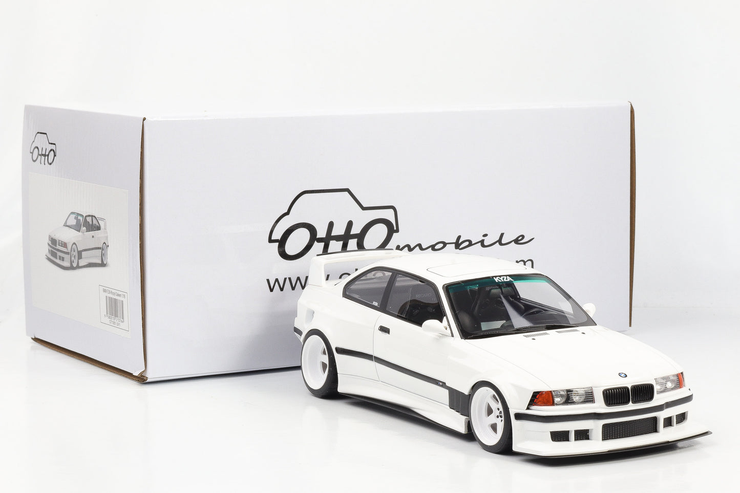 1:18 OTTO mobile OT1051 BMW E36 Khyzyl Saleem Alpine white 2022