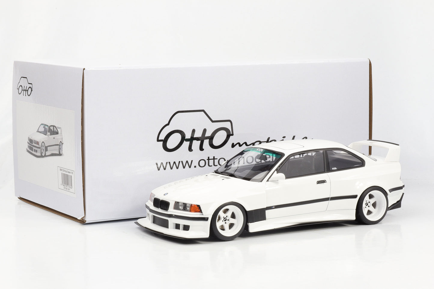 1:18 OTTO mobile OT1051 BMW E36 Khyzyl Saleem Alpine white 2022