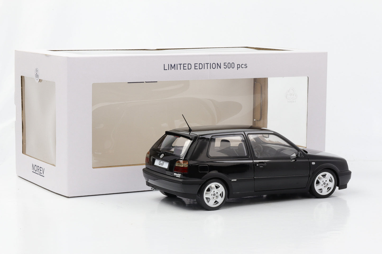 1:18 Norev Volkswagen Golf III 3 VR6 VW Rabbit VR6 1996 black full opening limited