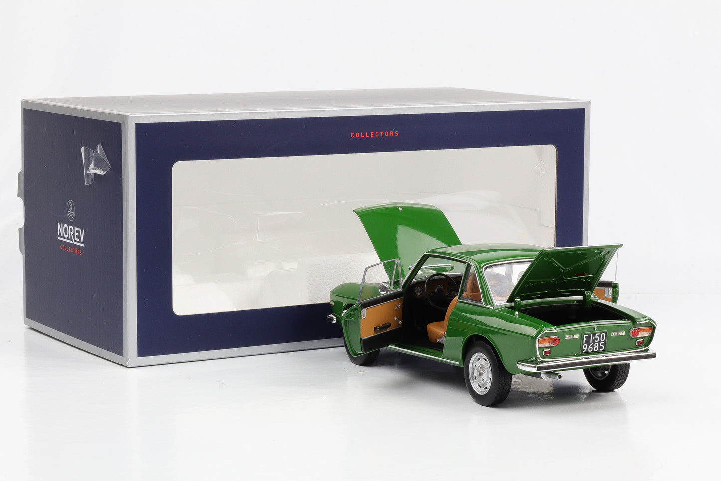 1:18 Norev Lancia Fulvia 3 1975 grün 187983 full opening