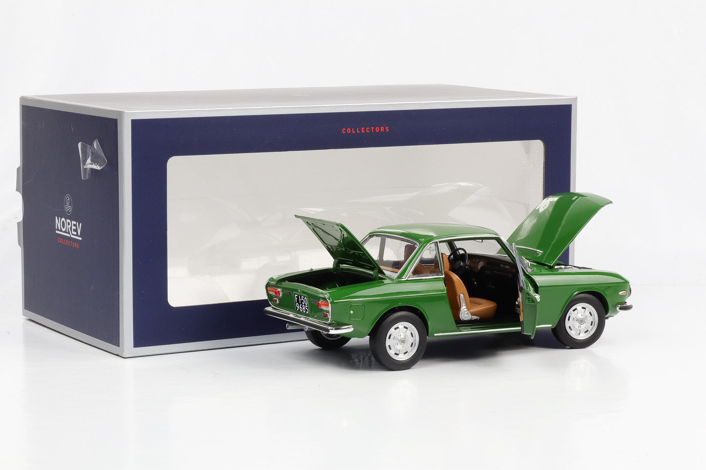 1:18 Norev Lancia Fulvia 3 1975 grün 187983 full opening