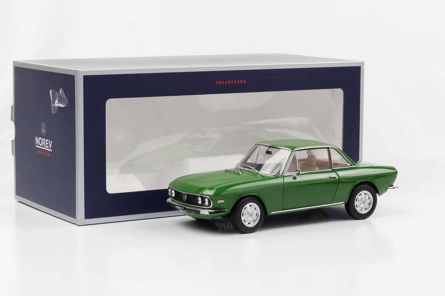 1:18 Norev Lancia Fulvia 3 1975 grün 187983 full opening