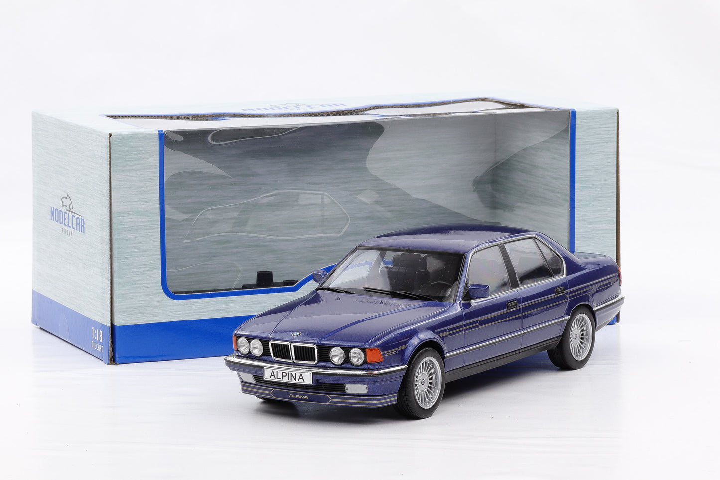 1:18 MCG BMW Alpina B11 3.5 dunkelblau metallic 1992 MCG18232