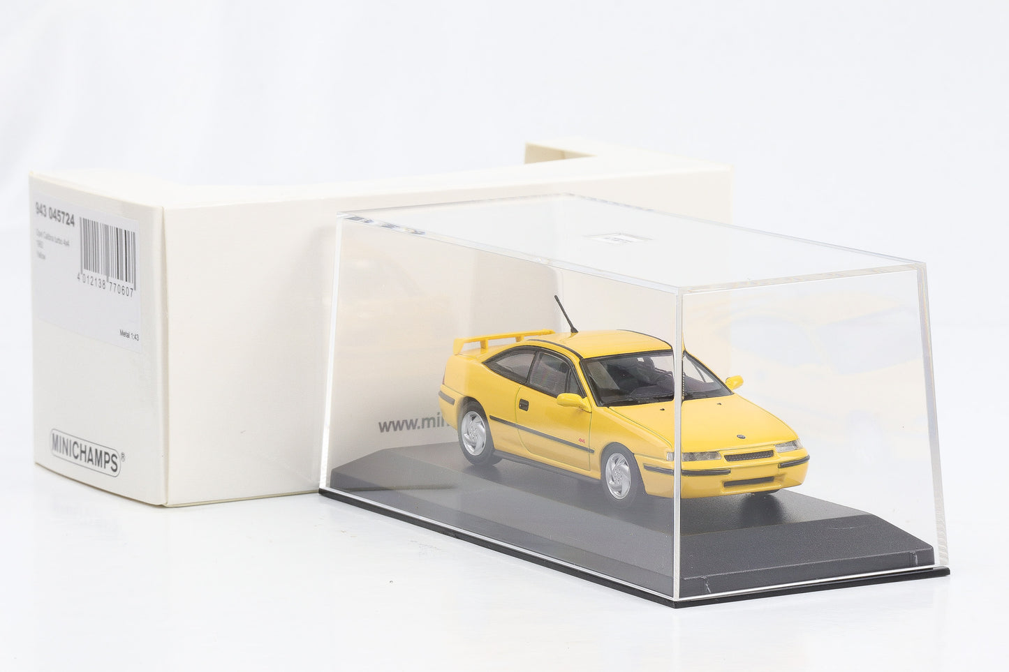 1:43 Minichamps Opel Calibra turbo 4x4 1992 gelb diecast