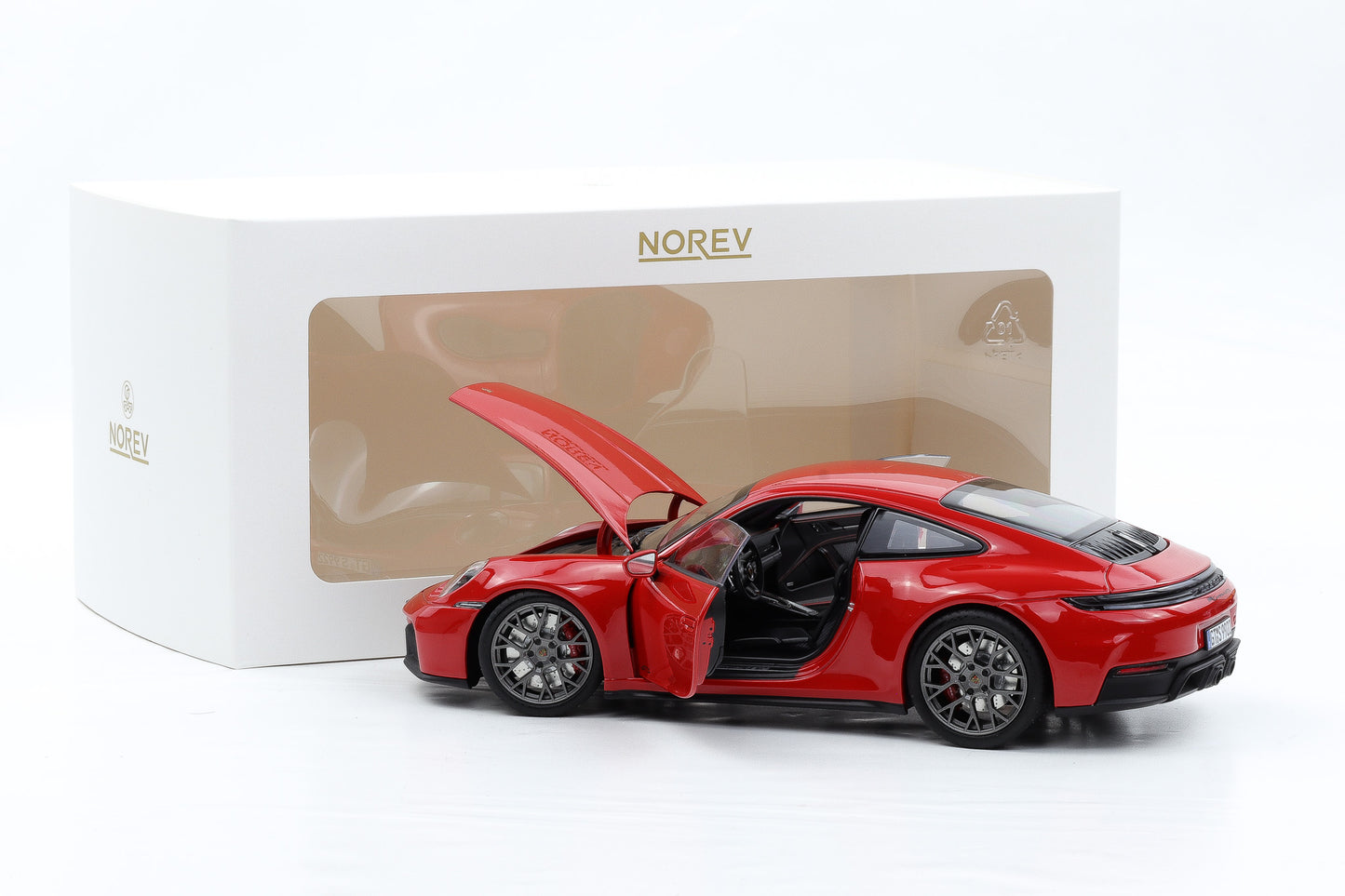 1:18 Norev Porsche 911 992.2 Carrera 4 GTS Coupe 2024 Guards red
