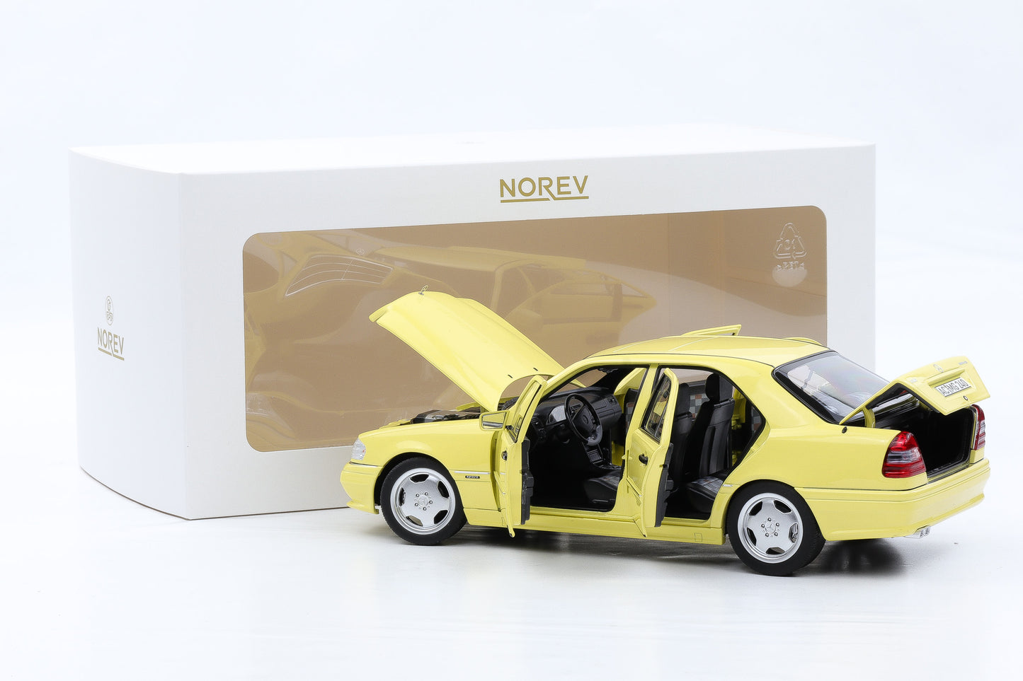 1:18 Norev Mercedes-Benz C36 AMG W202 light yellow Limousine 1993 / 200pcs
