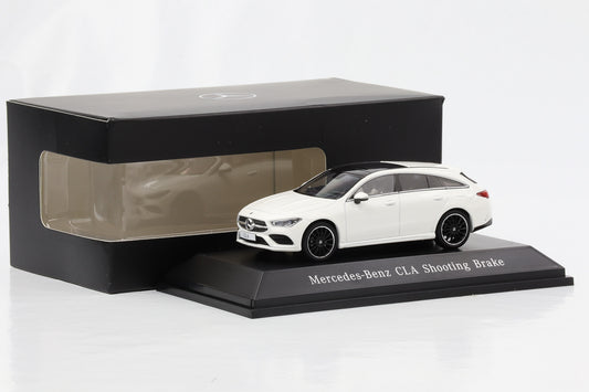 1:43 Spark Mercedes-Benz CLA X118 2019 Shooting Brake polarweiß Dealer