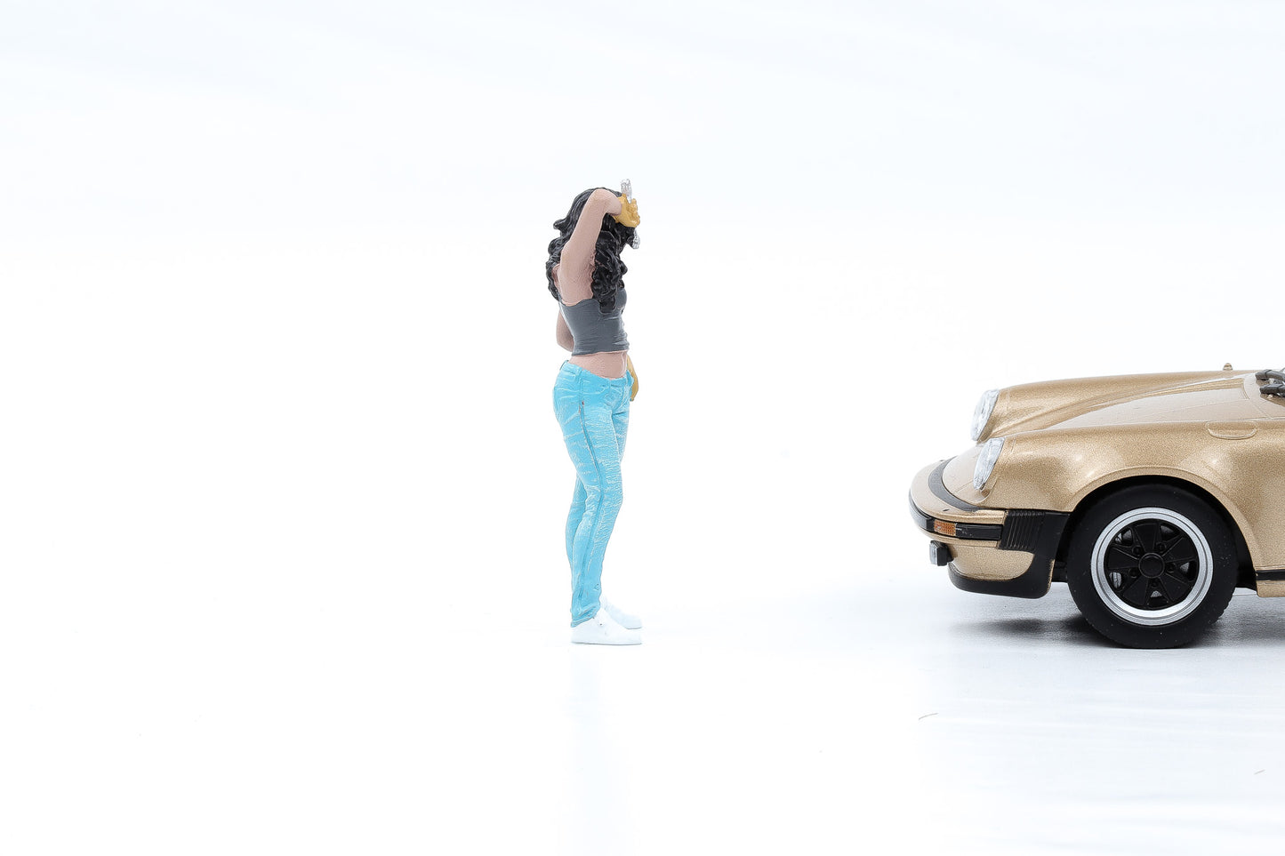 1:24 Figur Muscle Mechanics Frau mit Werkzeug American Diorama 25204#4