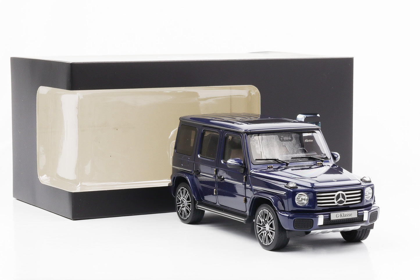 1:18 Norev Mercedes G-Klasse G500 AMG Line W463 sodalite blue 2024 DEALER