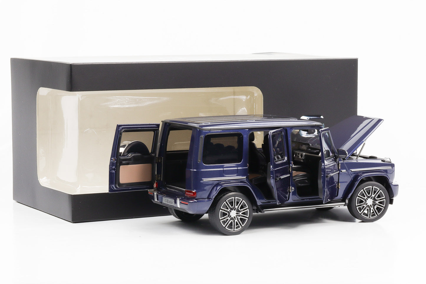 1:18 Norev Mercedes G-Klasse G500 AMG Line W463 sodalite blue 2024 DEALER