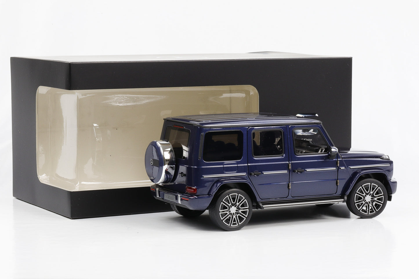 1:18 Norev Mercedes G-Klasse G500 AMG Line W463 sodalite blue 2024 DEALER