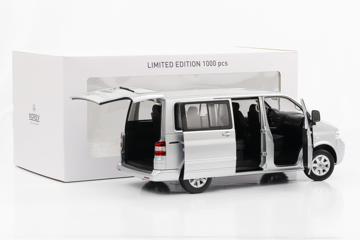 1:18 Norev Volkswagen VW T5 Multivan 2003 silber limited