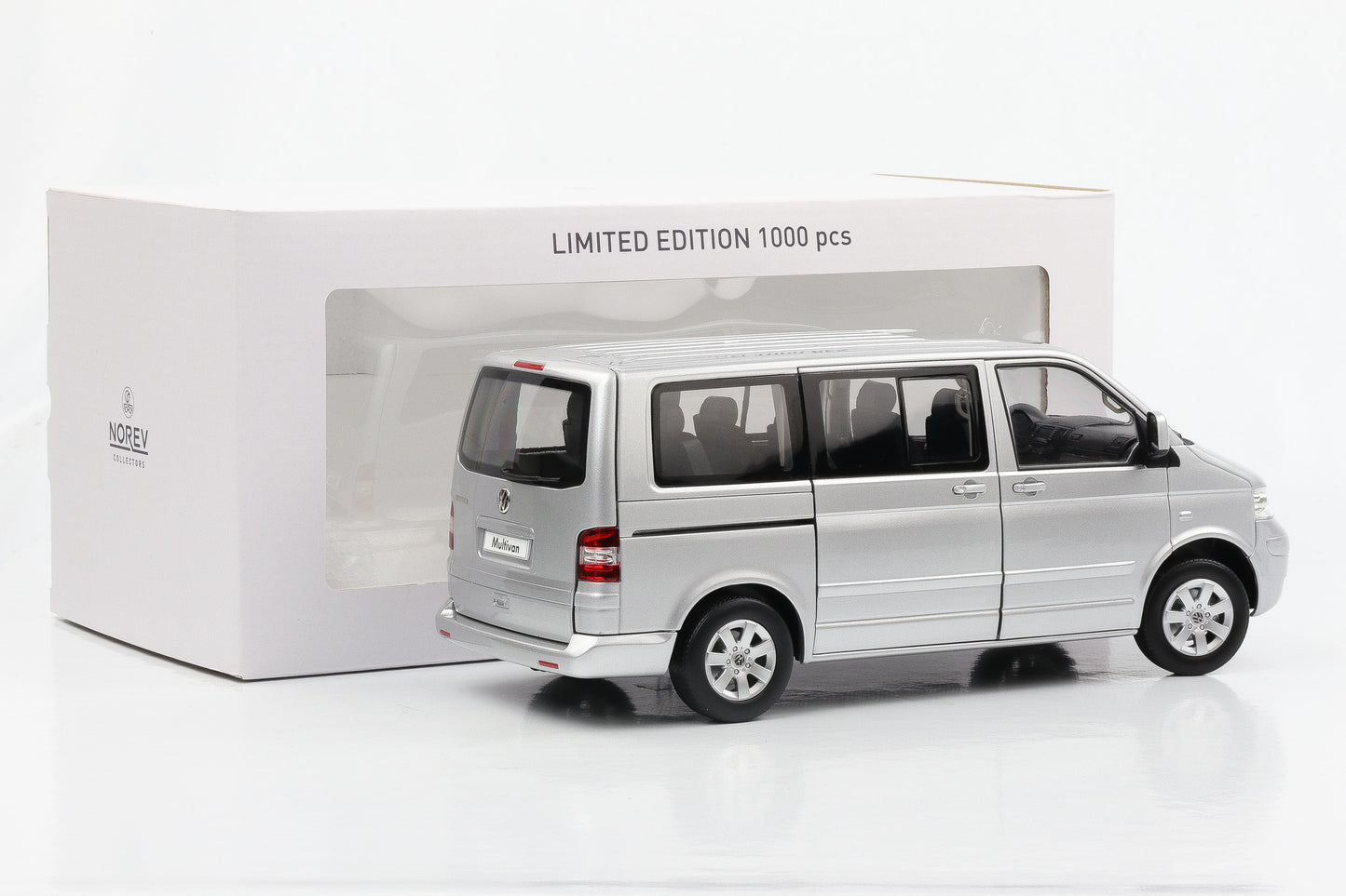1:18 Norev Volkswagen VW T5 Multivan 2003 silber limited