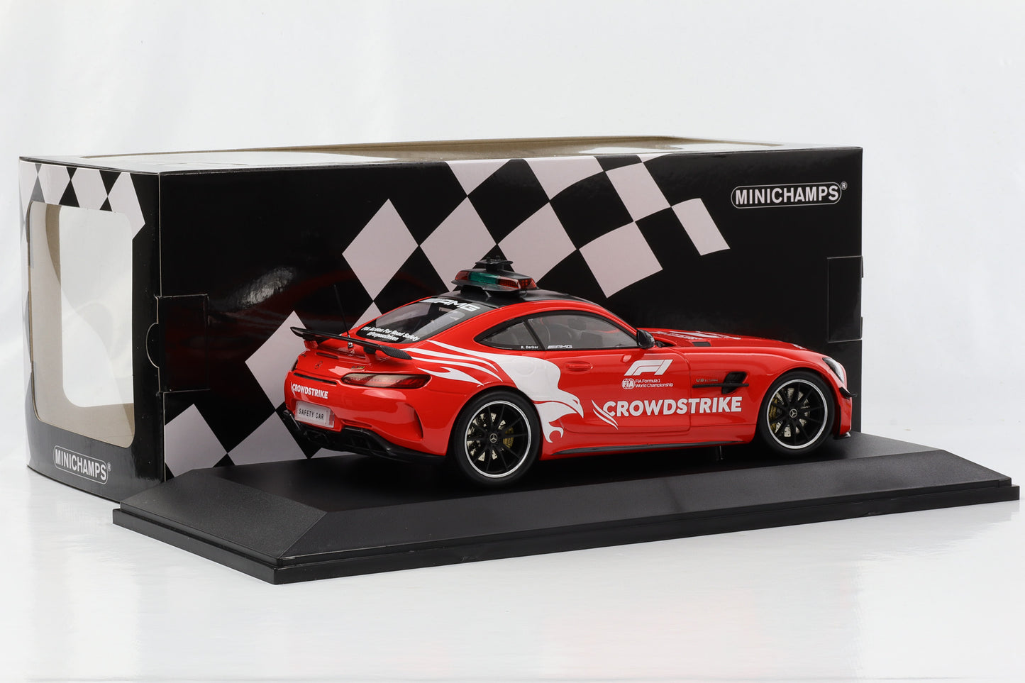 1:18 Mercedes-Benz AMG GT-R Safety Car Formel 1 2021 Minichamps