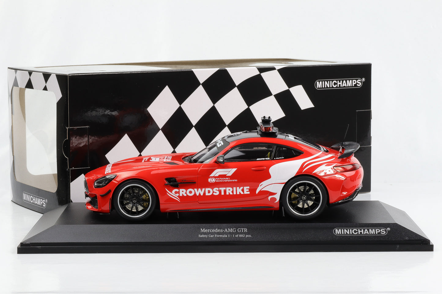 1:18 Mercedes-Benz AMG GT-R Safety Car Formel 1 2021 Minichamps