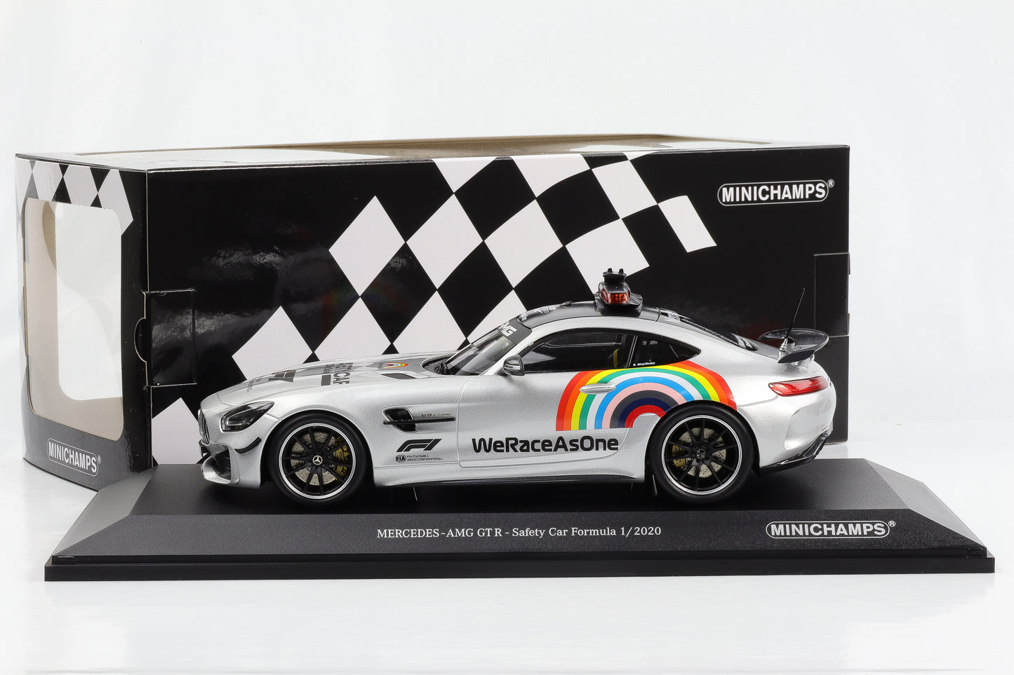 1:18 Mercedes-Benz AMG GT-R Safety Car Formel 1 2020 Minichamps