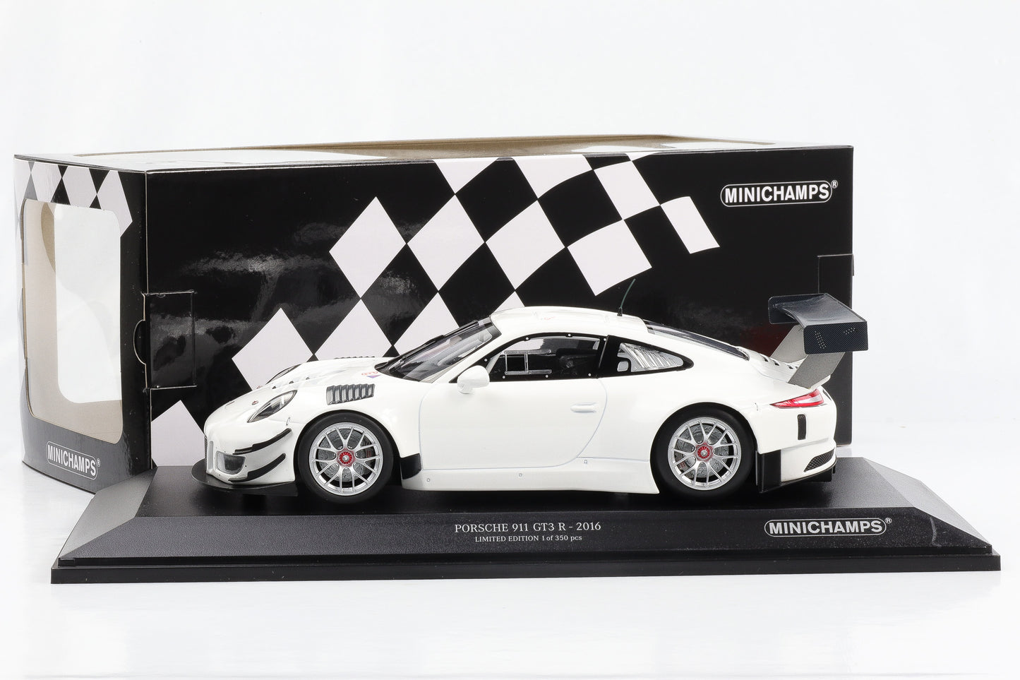 1:18 Minichamps Porsche 911 991 GT3 R 2016 weiß Plain Body limited