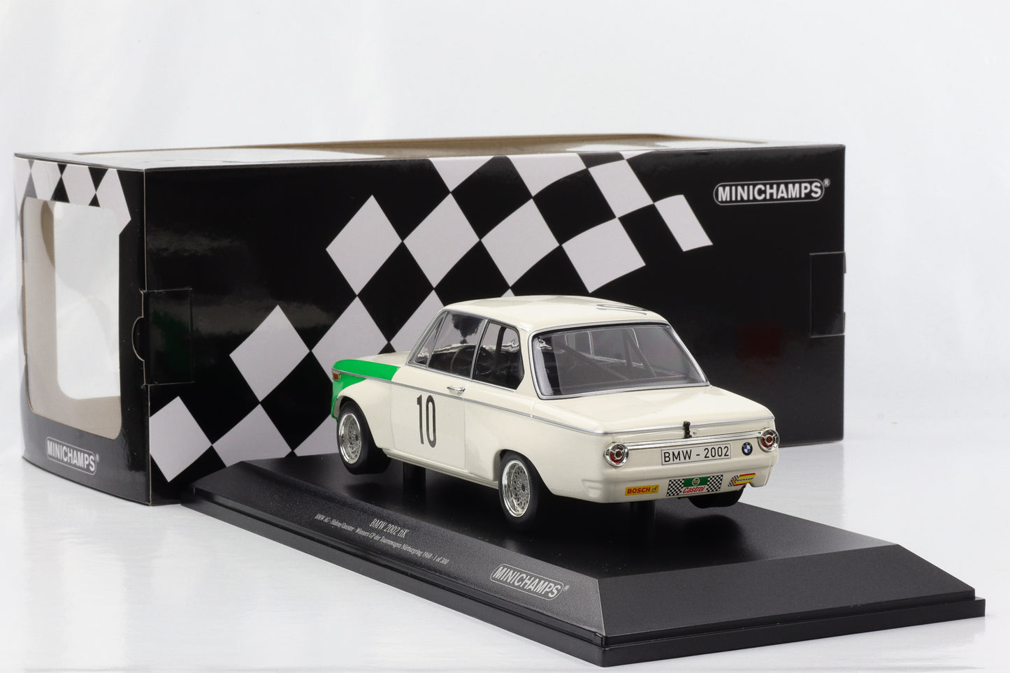 1:18 Minichamps BMW 2002 tiK Nürburgring 1968 GP #10 Quester Hahne BMW