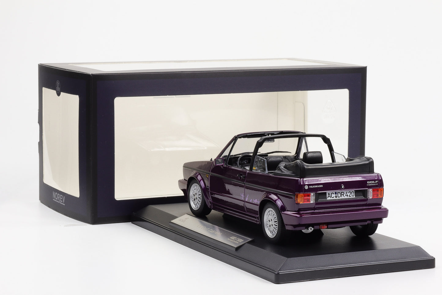 1:18 Norev Volkswagen VW Golf 1 Cabriolet Genesis 1992 purple metallic Limited