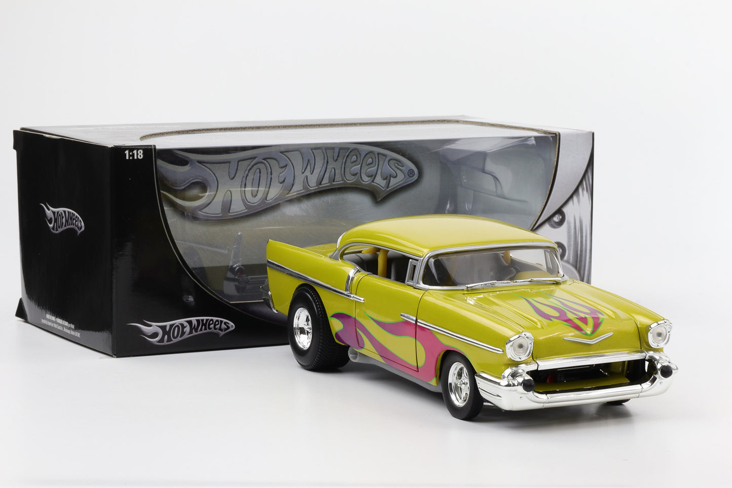 1:18 Hot Wheels 1957 Chevrolet Hot Rod Custom Dragster diecast NEU