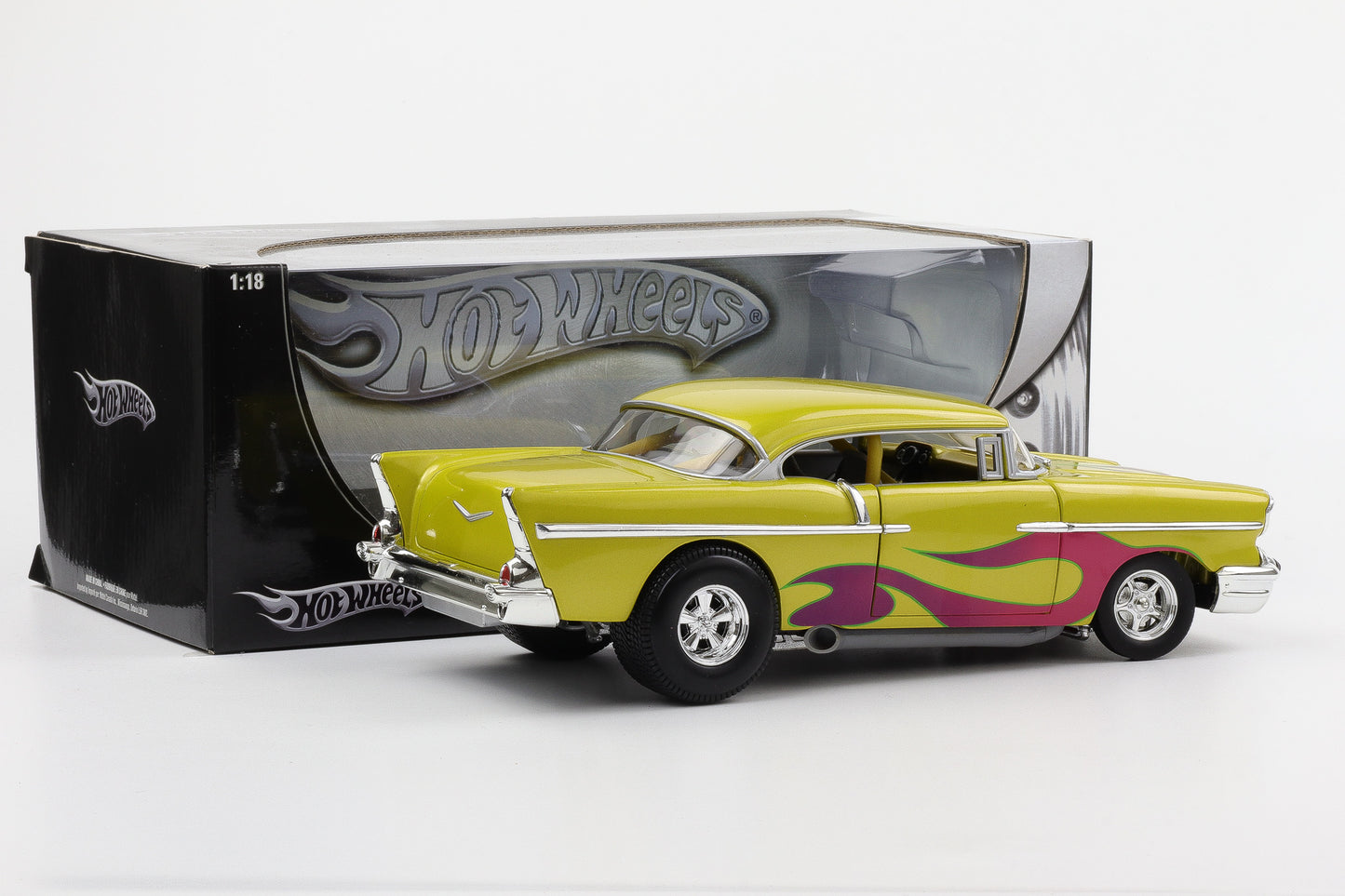 1:18 Hot Wheels 1957 Chevrolet Hot Rod Custom Dragster diecast NEU