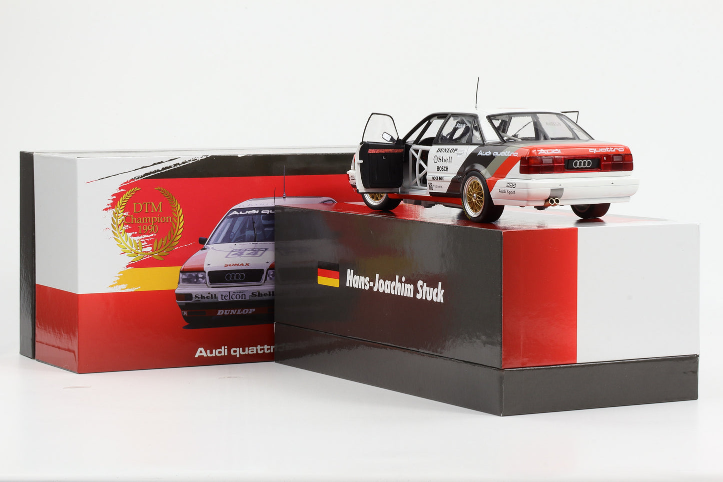 1:18 Werk83 Audi V8 Quattro DTM Champion 1990 #44 Stuck Giftbox