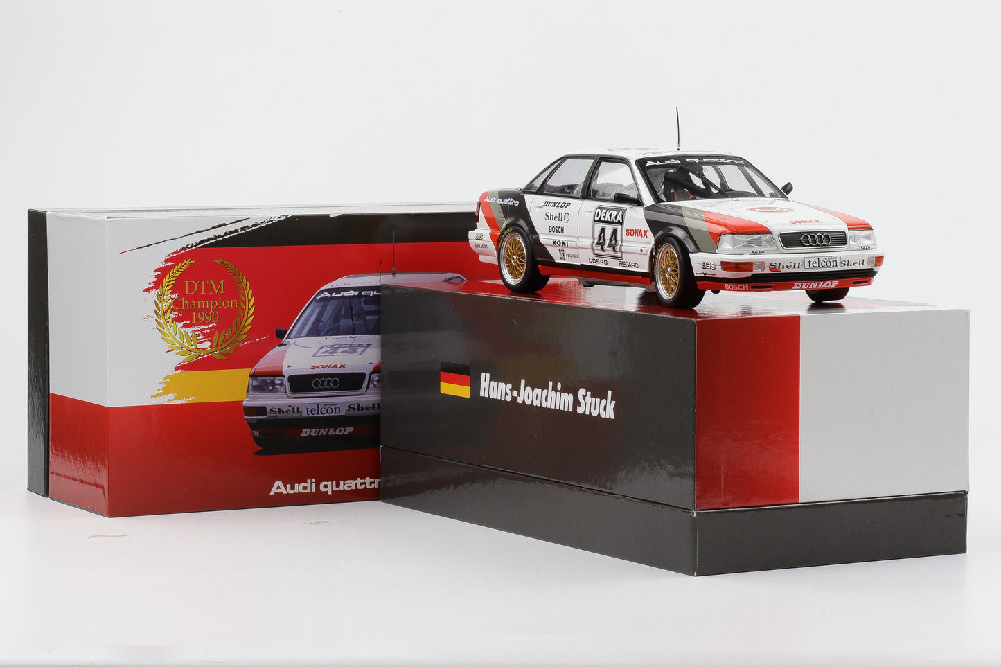 1:18 Werk83 Audi V8 Quattro DTM Champion 1990 #44 Stuck Giftbox