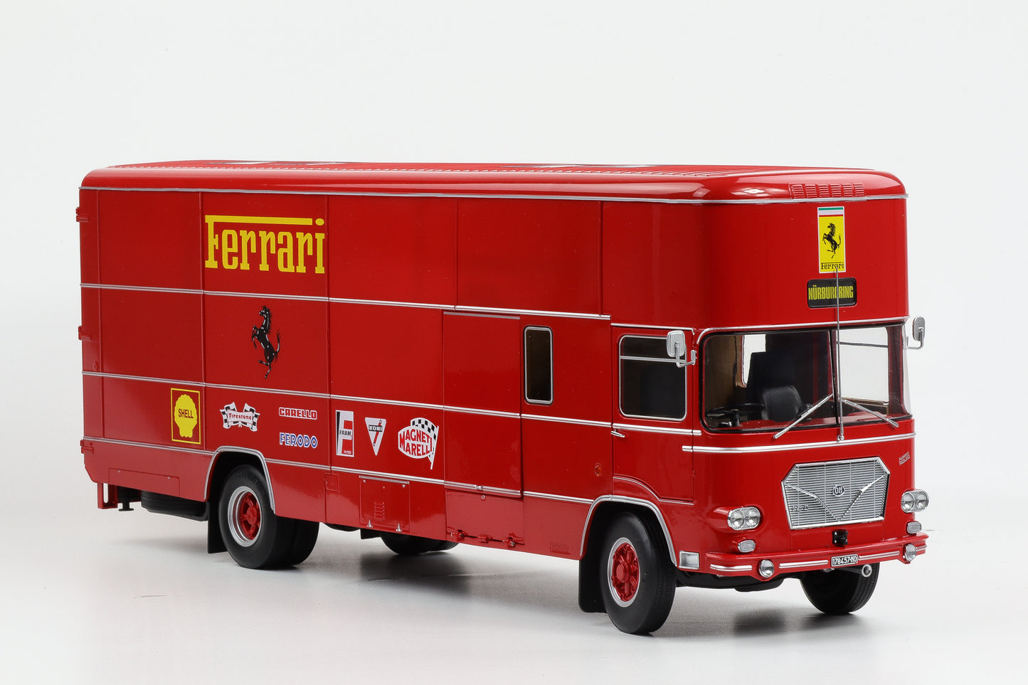 1:18 CMR OM Fiat 150 Rolfo F1 Scuderia Ferrari 70er Jahre Renntransporter Formel 1