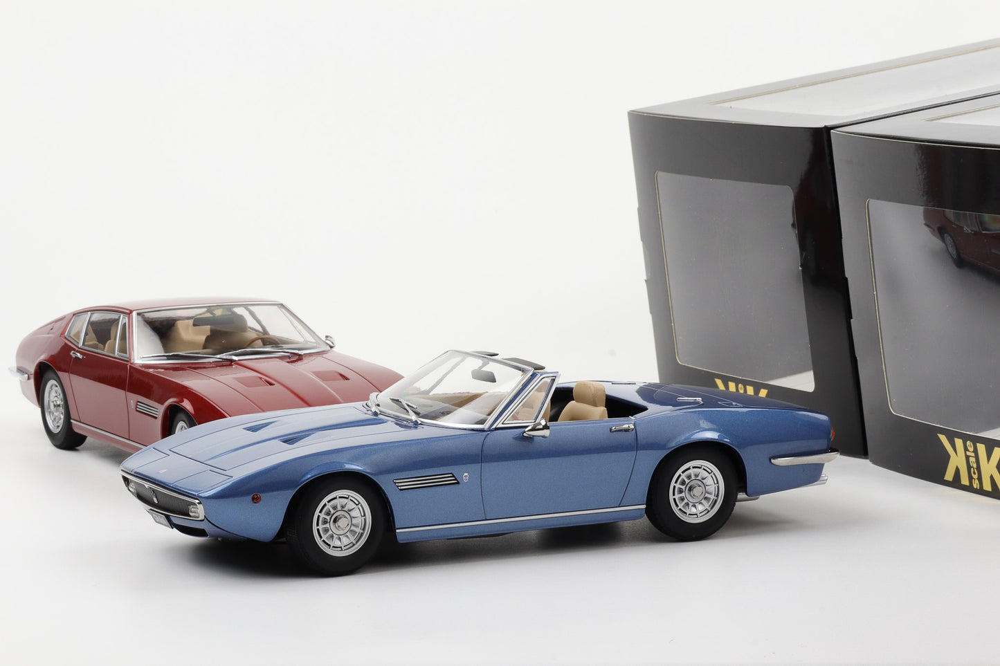 1:18 Maserati Ghibli Coupe Spider Set 1969 rot / blau metallic 1:18 KK-Scale diecast