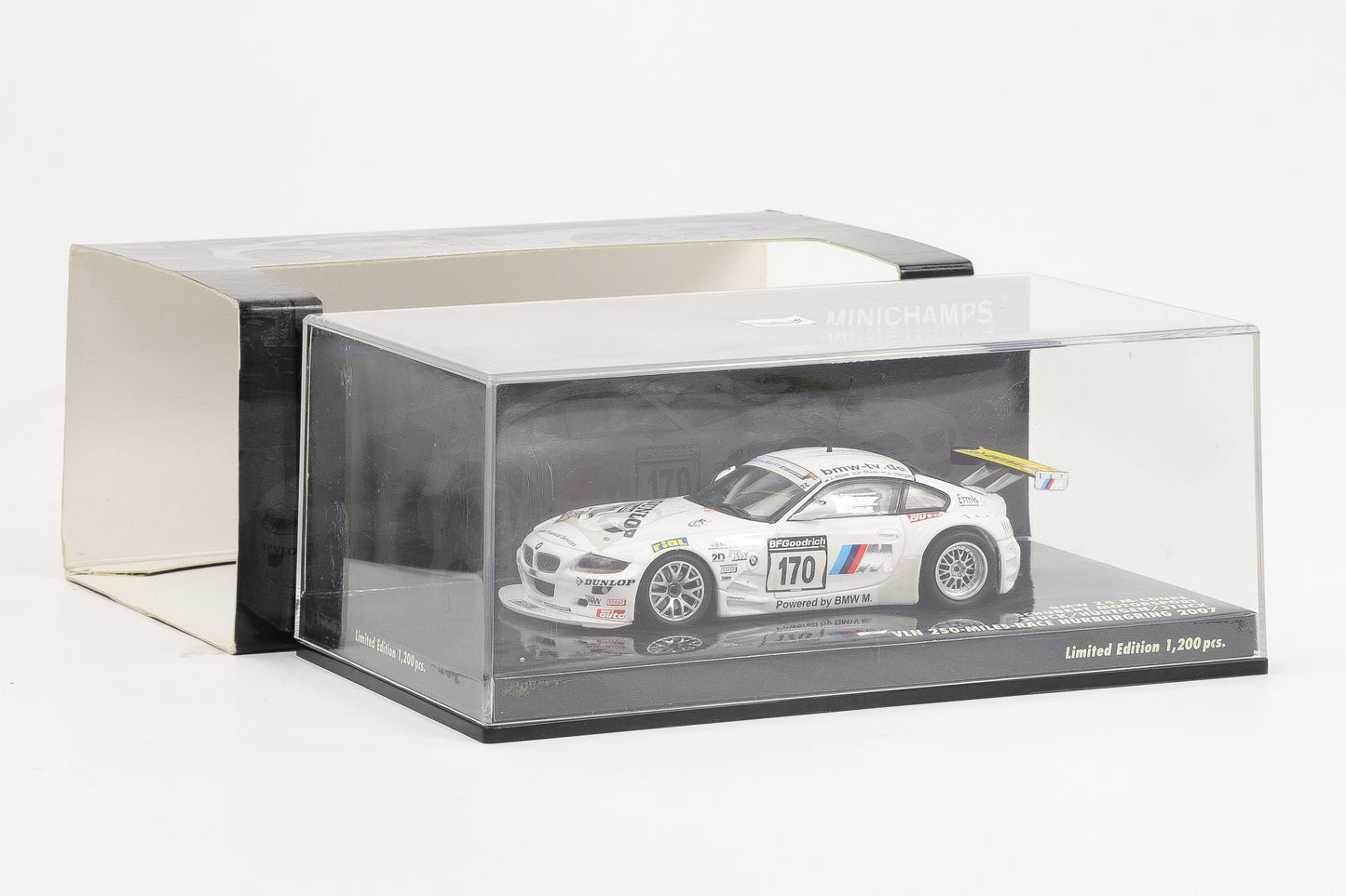 1:43 Minichamps BMW Z4 M Coupe Schubert Motorport VLN 250 Nürburgring 2007